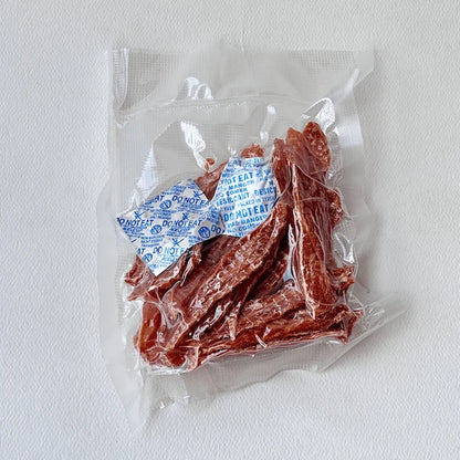 3nhalf 100% natural dehydrated chicken jerky vacuum sealed with oxygen and moisture absorbers without any preservatives